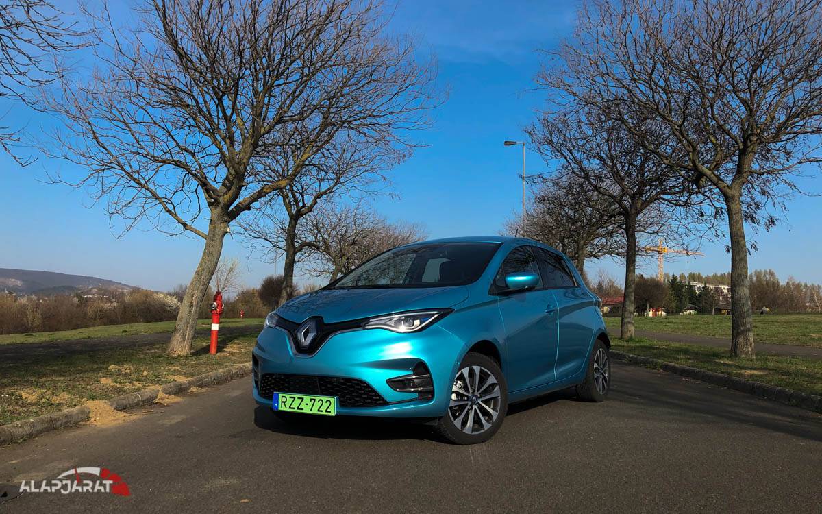 2020-as Renault Zoe szemből