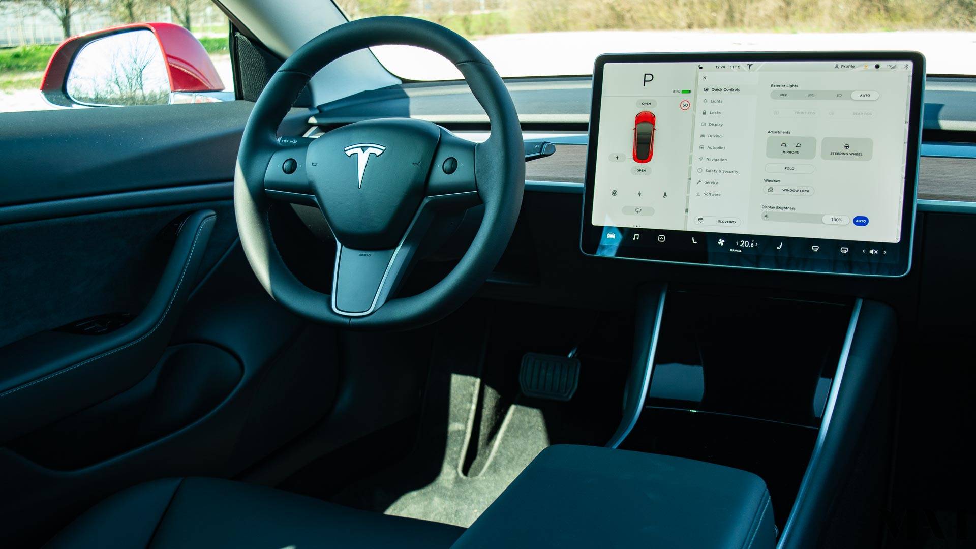 2020-as Tesla Model 3 beltere