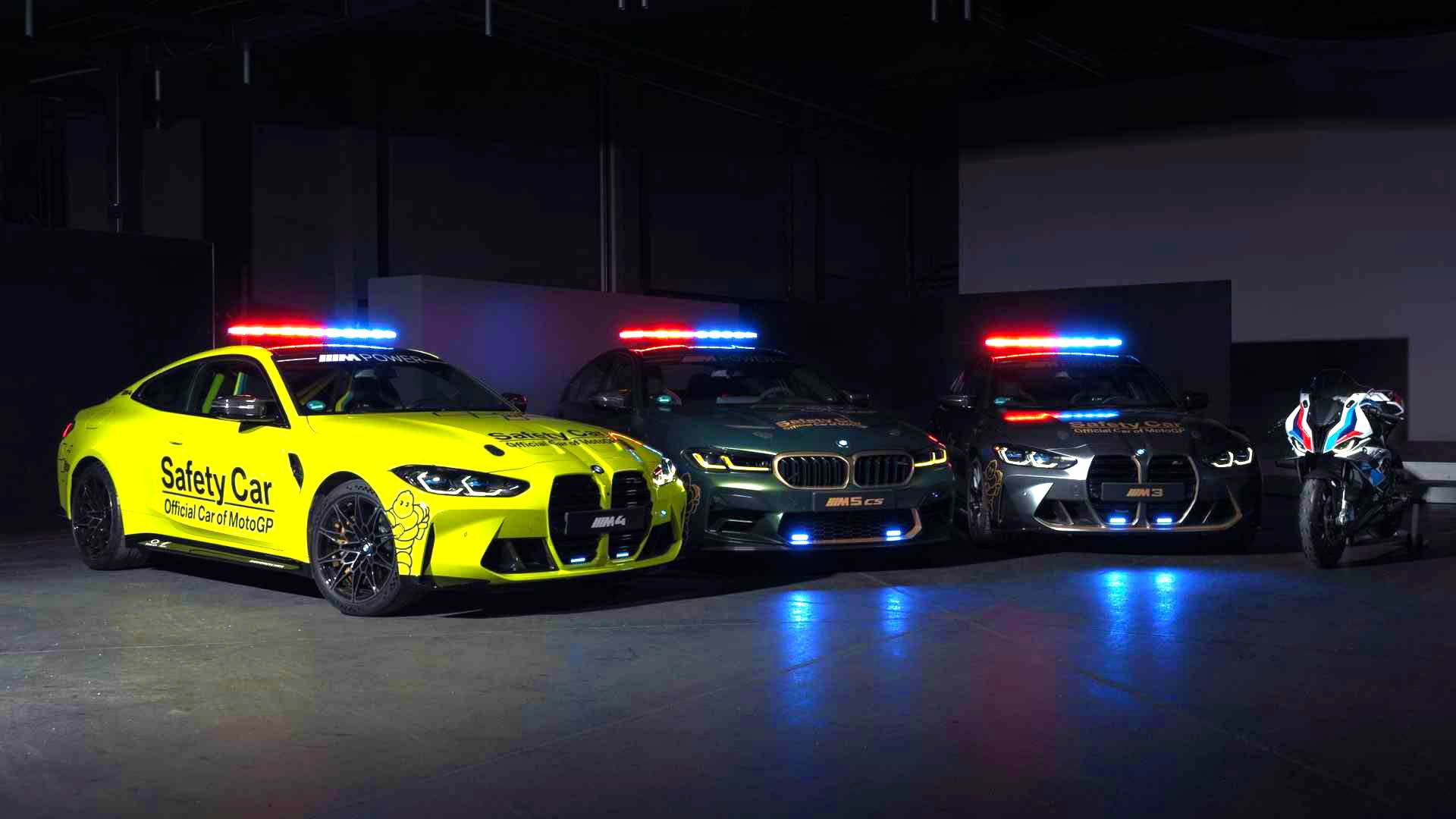 BMW M4, M5 CS, M3 és M 1000 RR egymás mellett